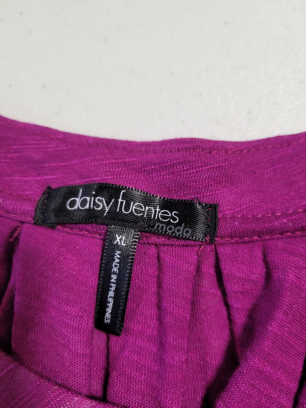 Daisy Fuentes Scoop-Neck Short Sleeve Top in Fuchsia - Picture 2 of 3